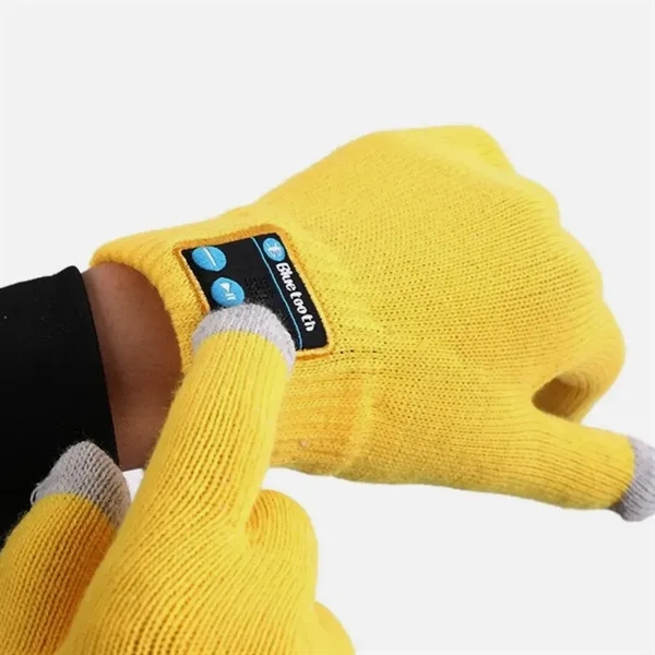 Bluetooth Touchscreen Gloves with Built-In Speaker Control - Bluetooth Touchscreen Gloves with Built-In Speaker Control - Image 4 of 6