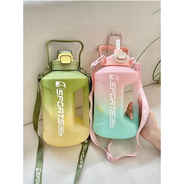 Large Capacity Sports Fitness Water Bottle - Large Capacity Sports Fitness Water Bottle - Image 0 of 4