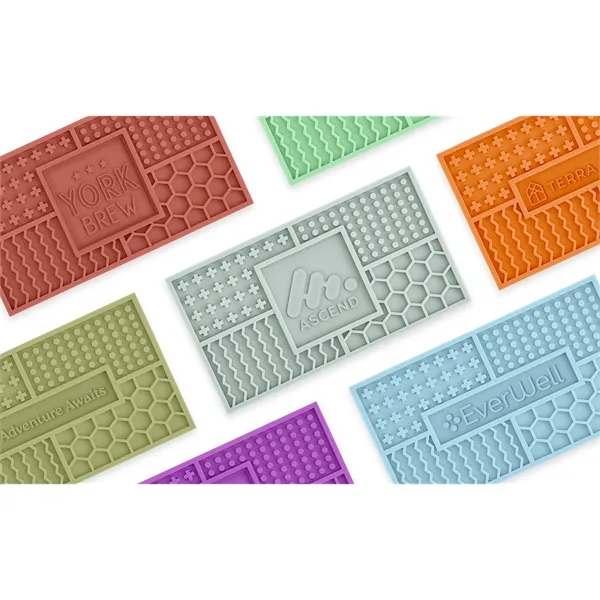 Siligrams® Pet Lick Mats - Siligrams® Pet Lick Mats - Image 4 of 5