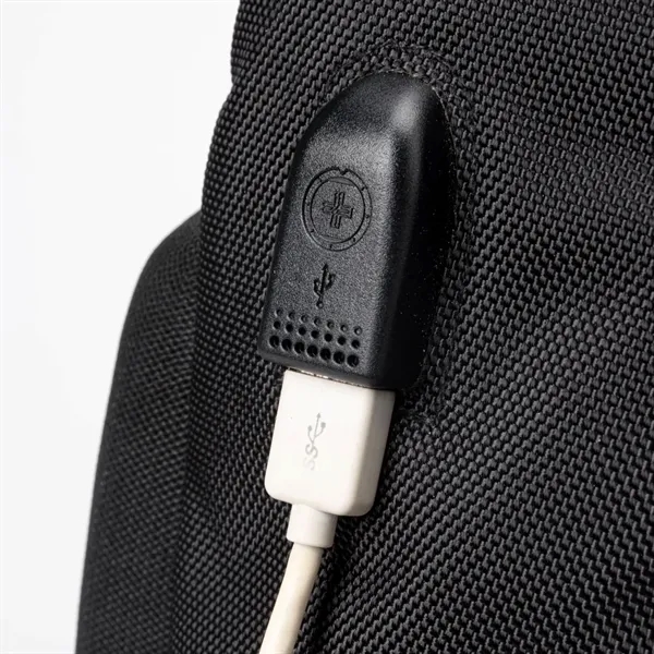 SwissDigital® Neptune SV Massage Large Travel Backpack - SwissDigital® Neptune SV Massage Large Travel Backpack - Image 16 of 28