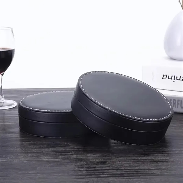 4-Piece Wine Tool Gift Set in Round Leather Case - 4-Piece Wine Tool Gift Set in Round Leather Case - Image 6 of 7