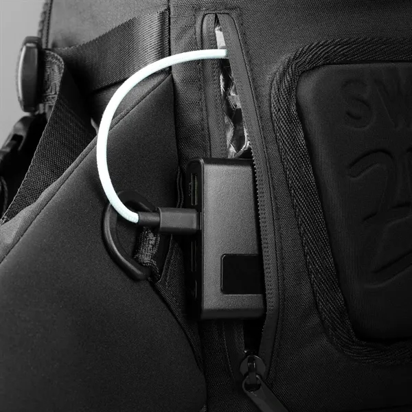 SwissDigital® BALERNA L Ultimate Travel SDD Finder Backpack - SwissDigital® BALERNA L Ultimate Travel SDD Finder Backpack - Image 2 of 22
