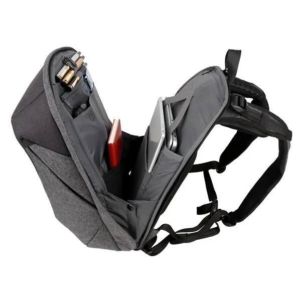 SwissDigital® RFID COSMO 3.0 Massage Travel Backpack - SwissDigital® RFID COSMO 3.0 Massage Travel Backpack - Image 12 of 22