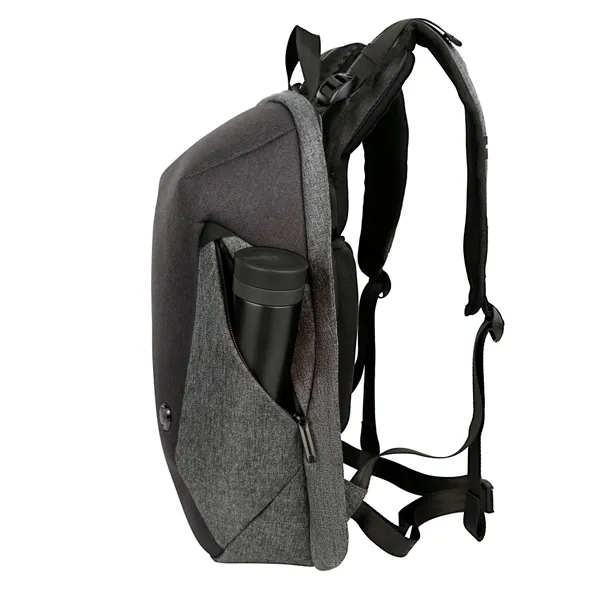 SwissDigital® RFID COSMO 3.0 Massage Travel Backpack - SwissDigital® RFID COSMO 3.0 Massage Travel Backpack - Image 16 of 22