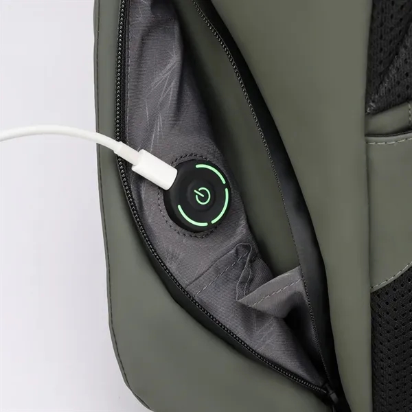 SwissDigital® LAMONE USB Charging Port Stylish LED Backpack - SwissDigital® LAMONE USB Charging Port Stylish LED Backpack - Image 20 of 23