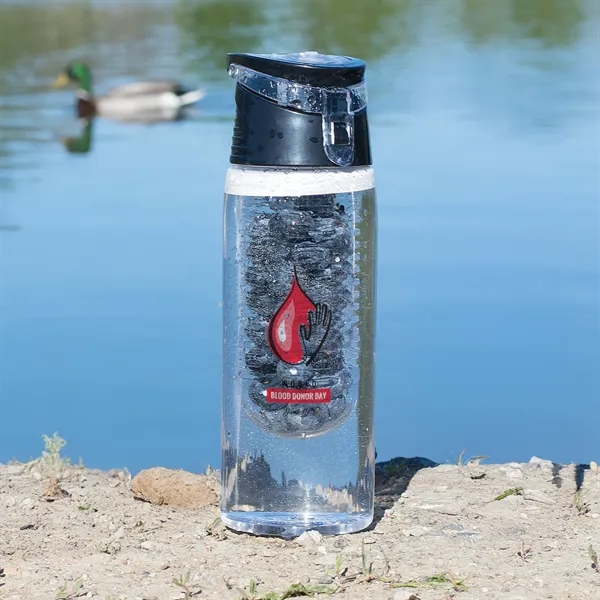 SELMA SIPPER 680 ML. (23 OZ.) TRITAN™ INFUSER BOTTLE - SELMA SIPPER 680 ML. (23 OZ.) TRITAN™ INFUSER BOTTLE - Image 0 of 3