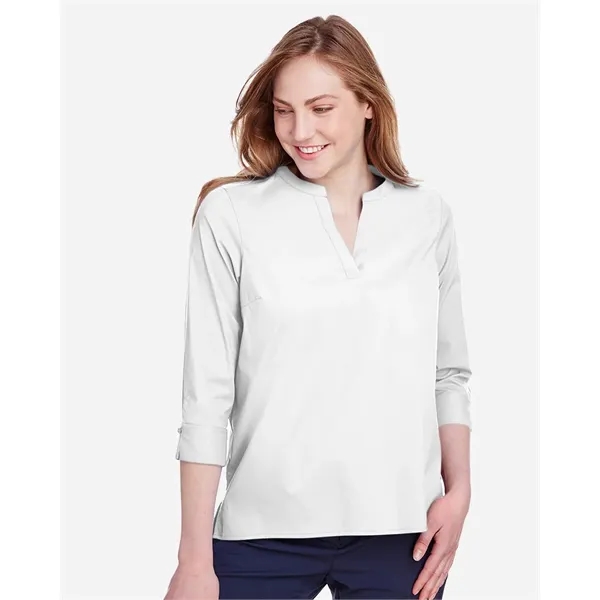 Devon & Jones Women's CrownLux Performance™ Stretch Tunic - Devon & Jones Women's CrownLux Performance™ Stretch Tunic - Image 0 of 4