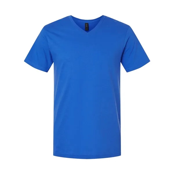 Gildan Men's Softstyle® V-Neck T-Shirt - Gildan Men's Softstyle® V-Neck T-Shirt - Image 21 of 27