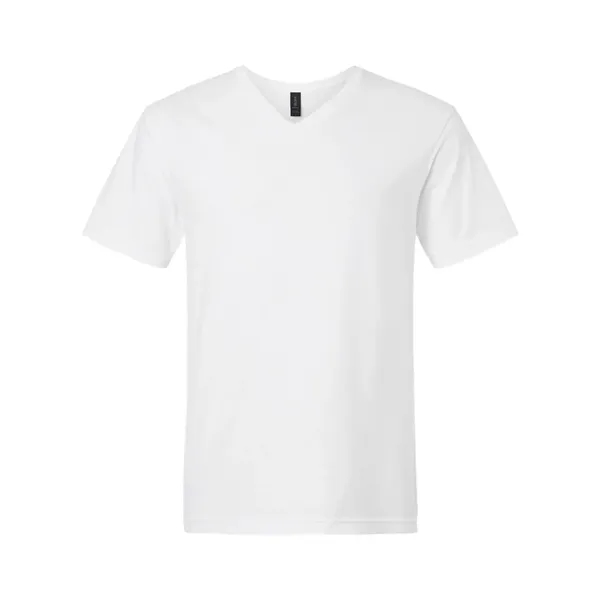 Gildan Men's Softstyle® V-Neck T-Shirt - Gildan Men's Softstyle® V-Neck T-Shirt - Image 26 of 27