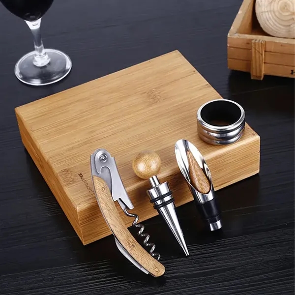 Wooden Chess and Wine Tool Gift Set with Game Board Lid - Wooden Chess and Wine Tool Gift Set with Game Board Lid - Image 11 of 13