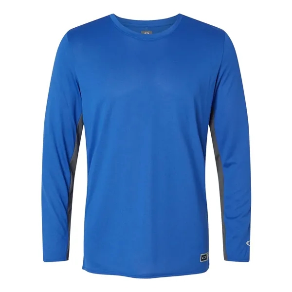 Oakley Men's Team Issue Hydrolix Long Sleeve T-Shirt - Oakley Men's Team Issue Hydrolix Long Sleeve T-Shirt - Image 15 of 18