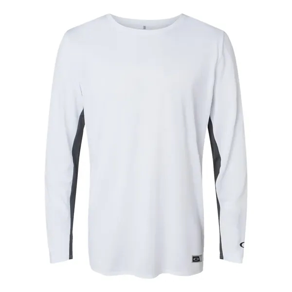 Oakley Men's Team Issue Hydrolix Long Sleeve T-Shirt - Oakley Men's Team Issue Hydrolix Long Sleeve T-Shirt - Image 17 of 18