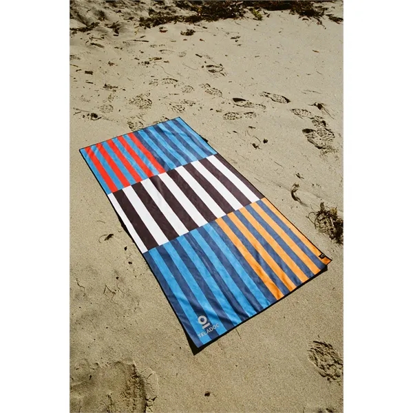 Slowtide® Quick-Dry Towel - Slowtide® Quick-Dry Towel - Image 4 of 9