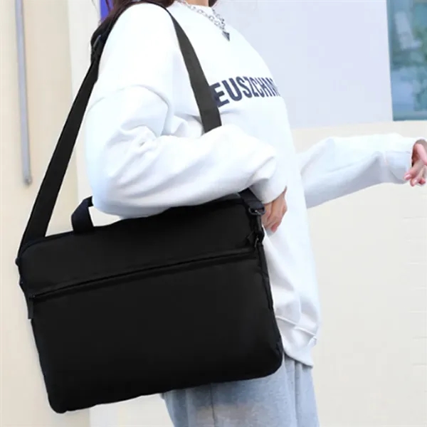 17 Inch Laptop Briefcase with Handle - 17 Inch Laptop Briefcase with Handle - Image 7 of 8