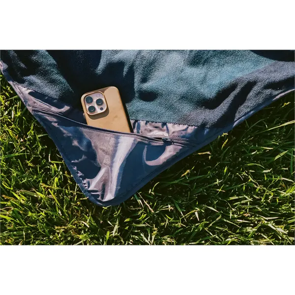 Slowtide® Camp Blanket - Slowtide® Camp Blanket - Image 10 of 10