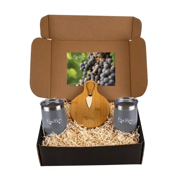 Wine and Cheese Gift Set - Wine and Cheese Gift Set - Image 3 of 5