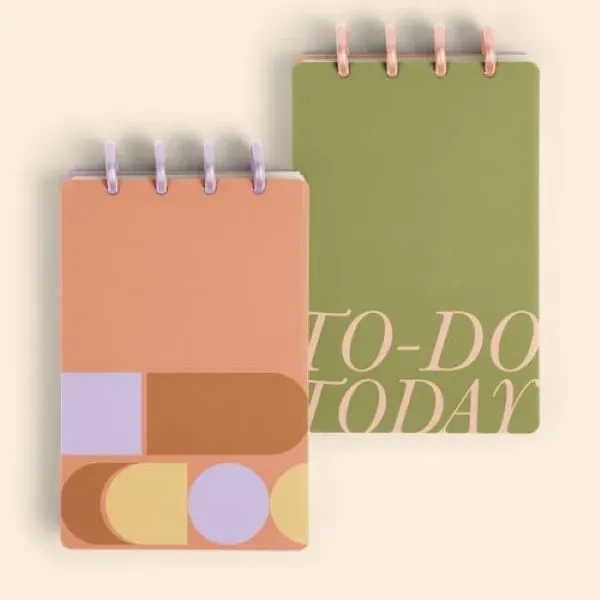 MEDIUM DISC-BOUND TASKPAD WITH 2X LAMINATED COVER - MEDIUM DISC-BOUND TASKPAD WITH 2X LAMINATED COVER - Image 0 of 5