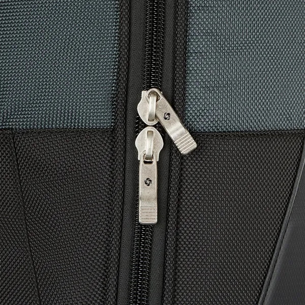 Samsonite Softside Travel Golf Bag with Luggage Tag - Samsonite Softside Travel Golf Bag with Luggage Tag - Image 11 of 12