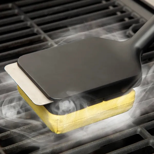Cuisinart Outdoors™ Grill Renew Steam Cleaner Brush - Cuisinart Outdoors™ Grill Renew Steam Cleaner Brush - Image 7 of 7
