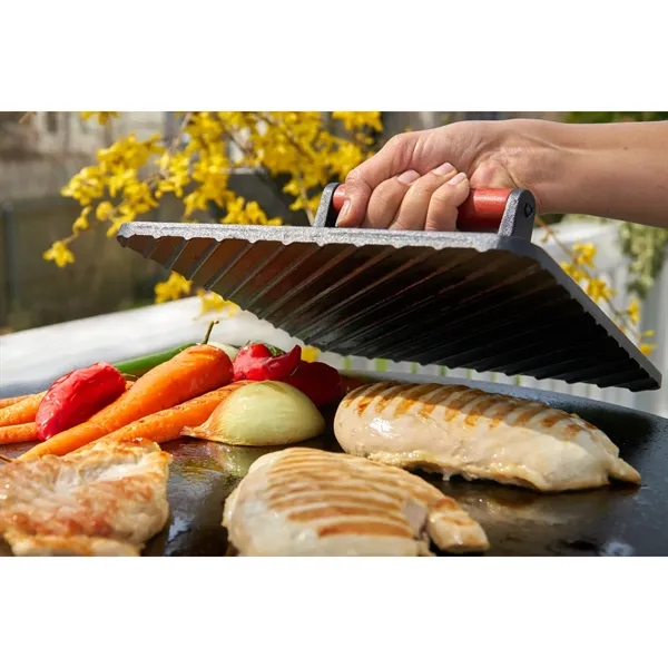 Cuisinart Outdoors™ XL Cast Iron Griddle Press - Cuisinart Outdoors™ XL Cast Iron Griddle Press - Image 7 of 7