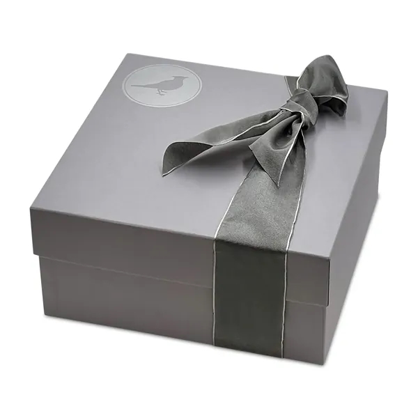 Lark Festive Indulgence Gift Box - Lark Festive Indulgence Gift Box - Image 3 of 9