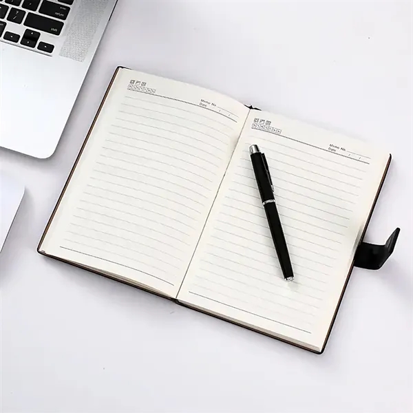 A5 Leather Notebook and Executive Pen Gift - A5 Leather Notebook and Executive Pen Gift - Image 4 of 5