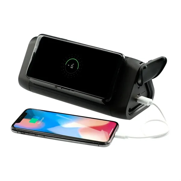 High Sierra Outdoor Speaker & Wireless PowerBank - High Sierra Outdoor Speaker & Wireless PowerBank - Image 4 of 11