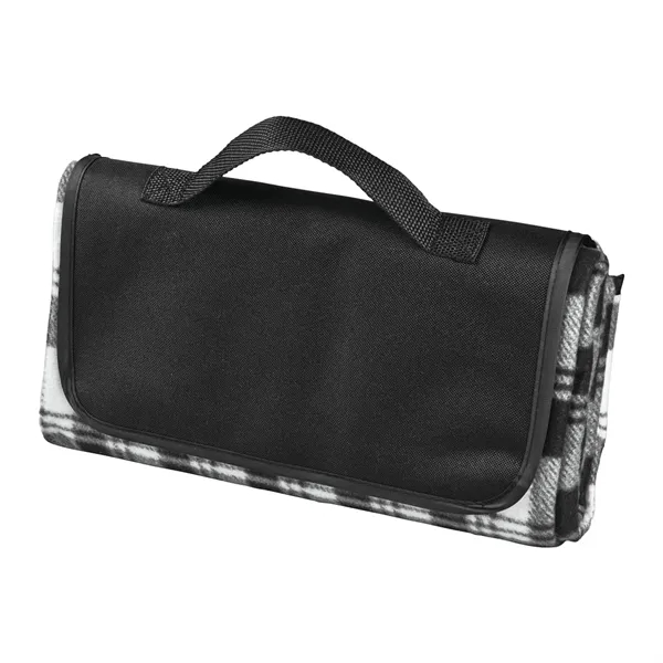 Fold up Picnic Blanket - Fold up Picnic Blanket - Image 1 of 9
