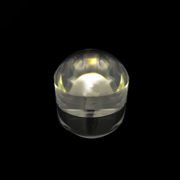 CRYSTAL CLEAR DOME OPTICAL PAPERWEIGHT - CRYSTAL CLEAR DOME OPTICAL PAPERWEIGHT - Image 2 of 2