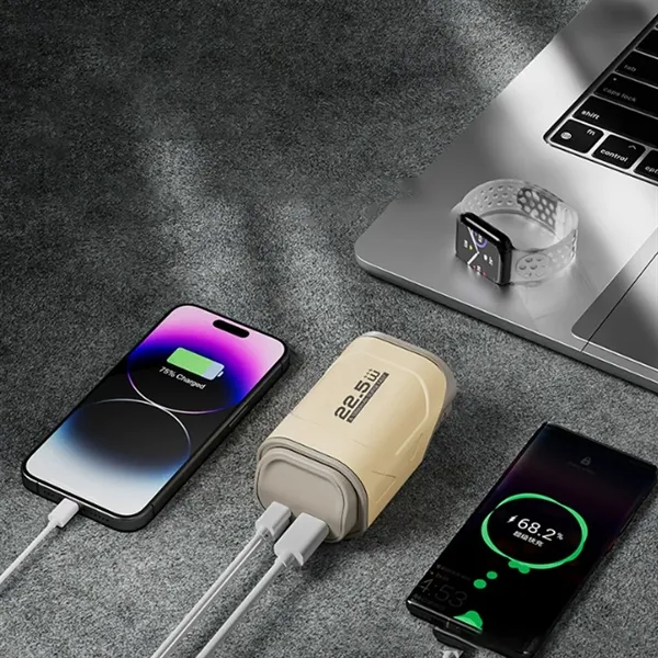 Travel Adapter Power Bank - Travel Adapter Power Bank - Image 3 of 4