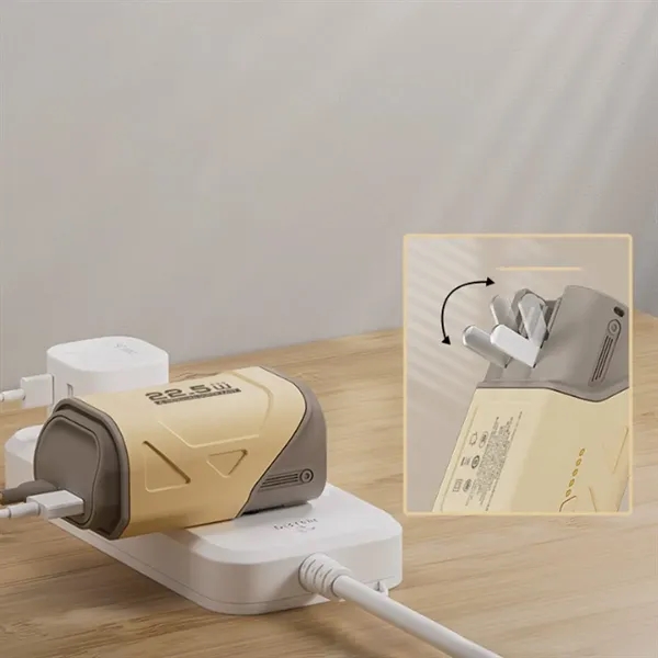 Travel Adapter Power Bank - Travel Adapter Power Bank - Image 4 of 4