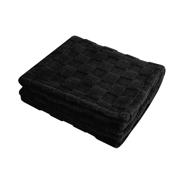 rPET Checkered Sherpa Blanket - rPET Checkered Sherpa Blanket - Image 1 of 10