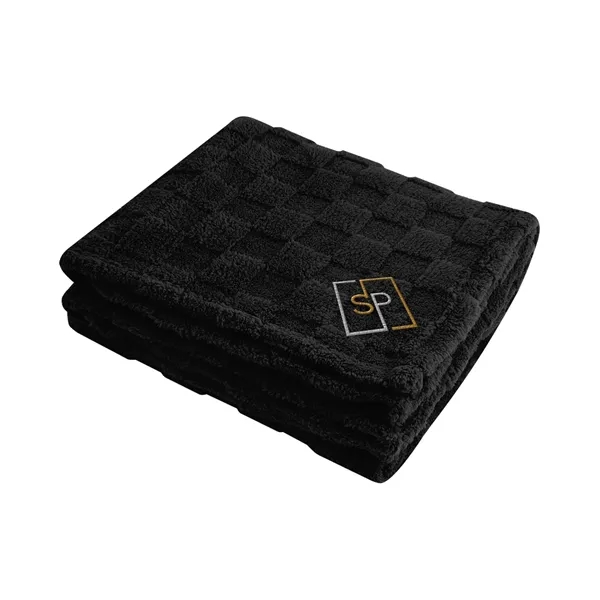 rPET Checkered Sherpa Blanket - rPET Checkered Sherpa Blanket - Image 2 of 10