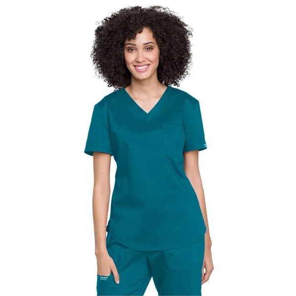 Cherokee - Workwear Revolution - Tuckable V-Neck O.R. Top - Cherokee - Workwear Revolution - Tuckable V-Neck O.R. Top - Image 0 of 0