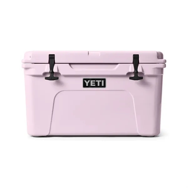 45 QT YETI® Tundra Hard Cooler Ice Chest (25.6" x 15.5") - 45 QT YETI® Tundra Hard Cooler Ice Chest (25.6" x 15.5") - Image 17 of 17