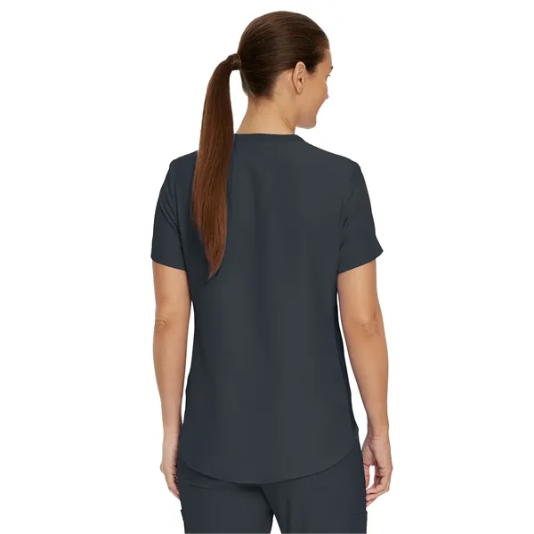 Landau - Forward - Women's Two-Pocket Shirttail Hemline V... - Landau - Forward - Women's Two-Pocket Shirttail Hemline V... - Image 19 of 38