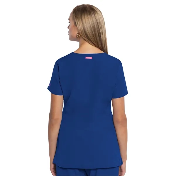 Med Couture - MC AMP - Women's 3-Pocket V-Neck Top - Med Couture - MC AMP - Women's 3-Pocket V-Neck Top - Image 20 of 29