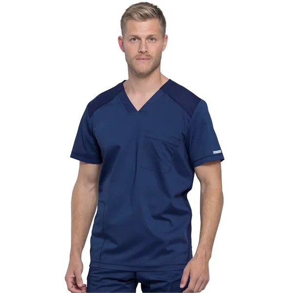 Cherokee - Workwear Revolution - Men's 2-Pocket V-Neck Top - Cherokee - Workwear Revolution - Men's 2-Pocket V-Neck Top - Image 9 of 17