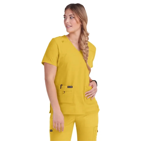 koi - Basics - Women's Four-Pocket Stretch V-Neck Becca Top - koi - Basics - Women's Four-Pocket Stretch V-Neck Becca Top - Image 30 of 60