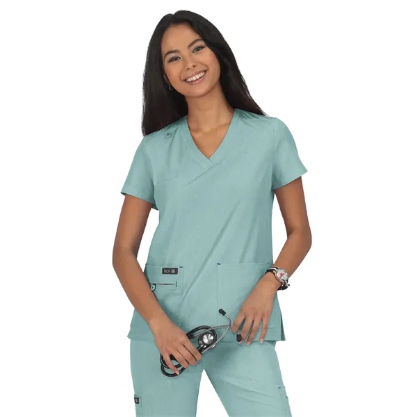 koi - Basics - Women's Four-Pocket Stretch V-Neck Becca Top - koi - Basics - Women's Four-Pocket Stretch V-Neck Becca Top - Image 34 of 60