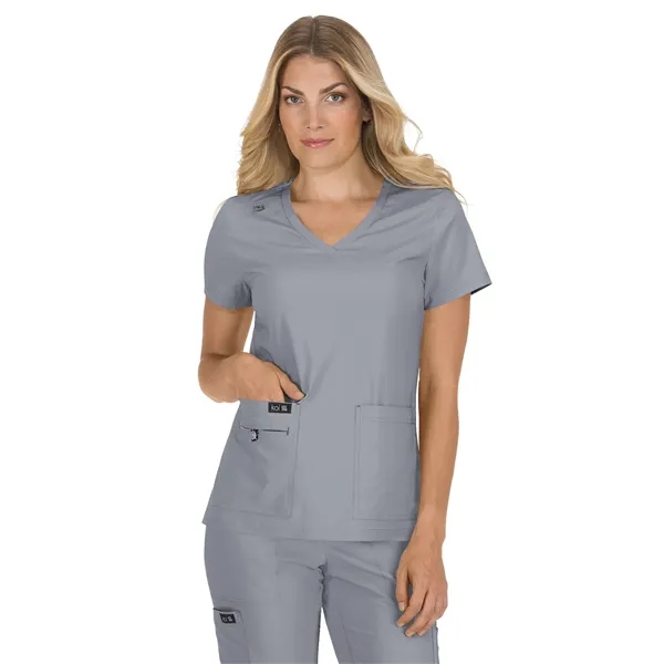koi - Basics - Women's Four-Pocket Stretch V-Neck Becca Top - koi - Basics - Women's Four-Pocket Stretch V-Neck Becca Top - Image 46 of 60