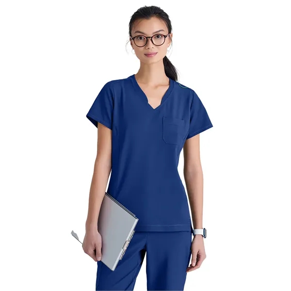 Grey's Anatomy Evolve Stretch - Women's One-Pocket Banded... - Grey's Anatomy Evolve Stretch - Women's One-Pocket Banded... - Image 13 of 29