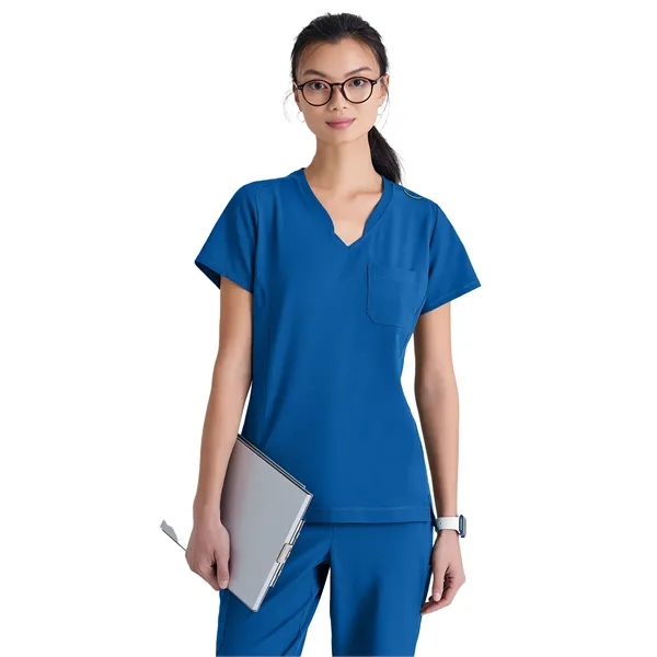 Grey's Anatomy Evolve Stretch - Women's One-Pocket Banded... - Grey's Anatomy Evolve Stretch - Women's One-Pocket Banded... - Image 17 of 29