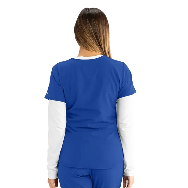 Barco - Skechers - Women's Three Pocket V-Neck Breeze Top - Barco - Skechers - Women's Three Pocket V-Neck Breeze Top - Image 10 of 35
