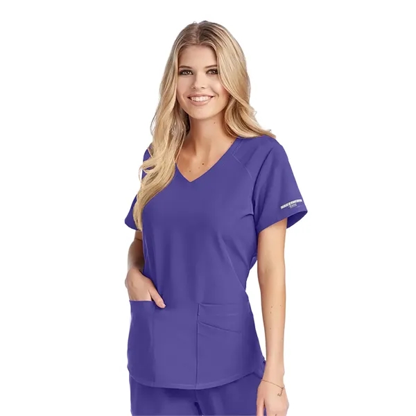 Barco - Skechers - Women's Three Pocket V-Neck Breeze Top - Barco - Skechers - Women's Three Pocket V-Neck Breeze Top - Image 19 of 35