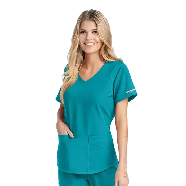 Barco - Skechers - Women's Three Pocket V-Neck Breeze Top - Barco - Skechers - Women's Three Pocket V-Neck Breeze Top - Image 27 of 35
