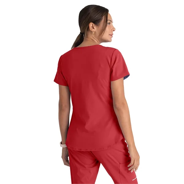 Barco - Skechers - Women's Three Pocket V-Neck Breeze Top - Barco - Skechers - Women's Three Pocket V-Neck Breeze Top - Image 28 of 35