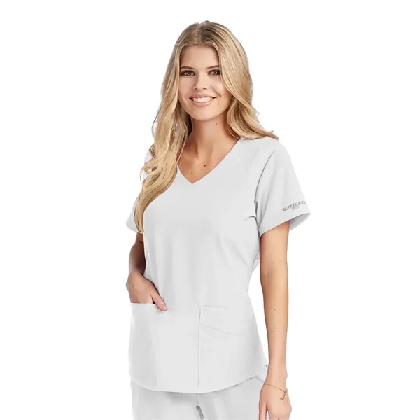 Barco - Skechers - Women's Three Pocket V-Neck Breeze Top - Barco - Skechers - Women's Three Pocket V-Neck Breeze Top - Image 33 of 35