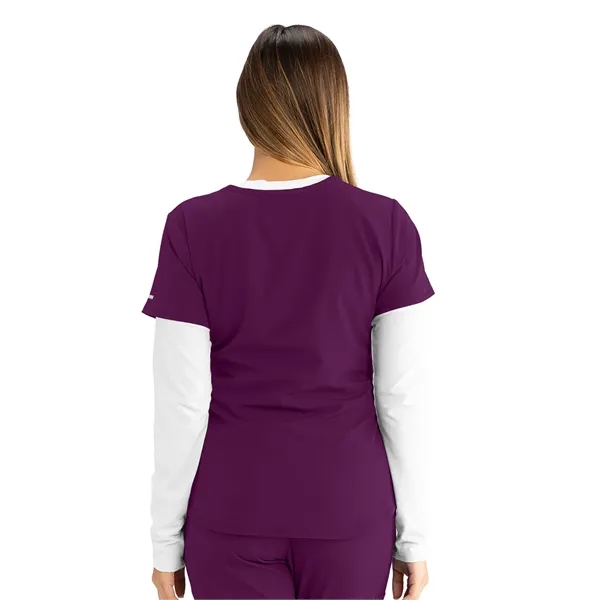 Barco - Skechers - Women's Three Pocket V-Neck Breeze Top - Barco - Skechers - Women's Three Pocket V-Neck Breeze Top - Image 34 of 35