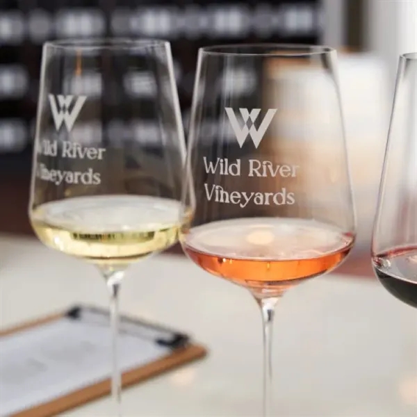 Spiegelau Definition 19 oz Universal Glass - Spiegelau Definition 19 oz Universal Glass - Image 5 of 8